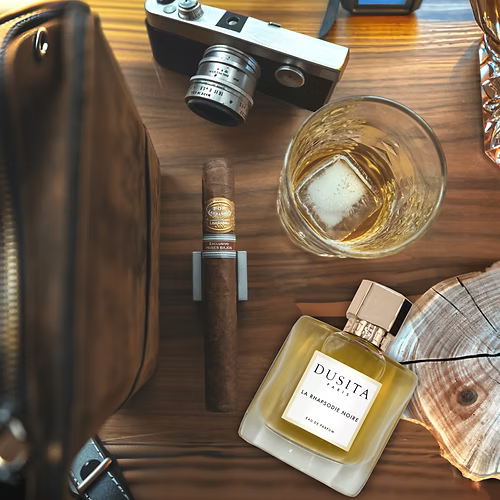La Rhapsodie Noire By Parfums Dusita