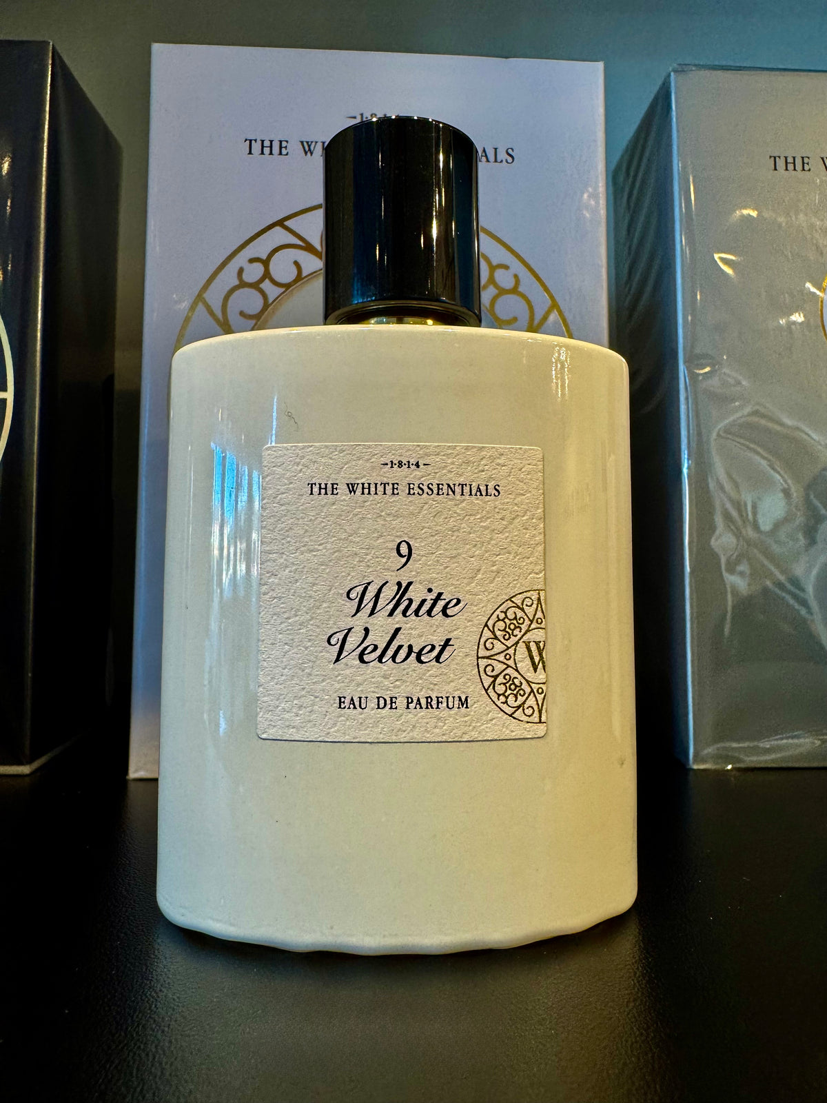 White Velvet The White Essentials by Jardin de Parfums