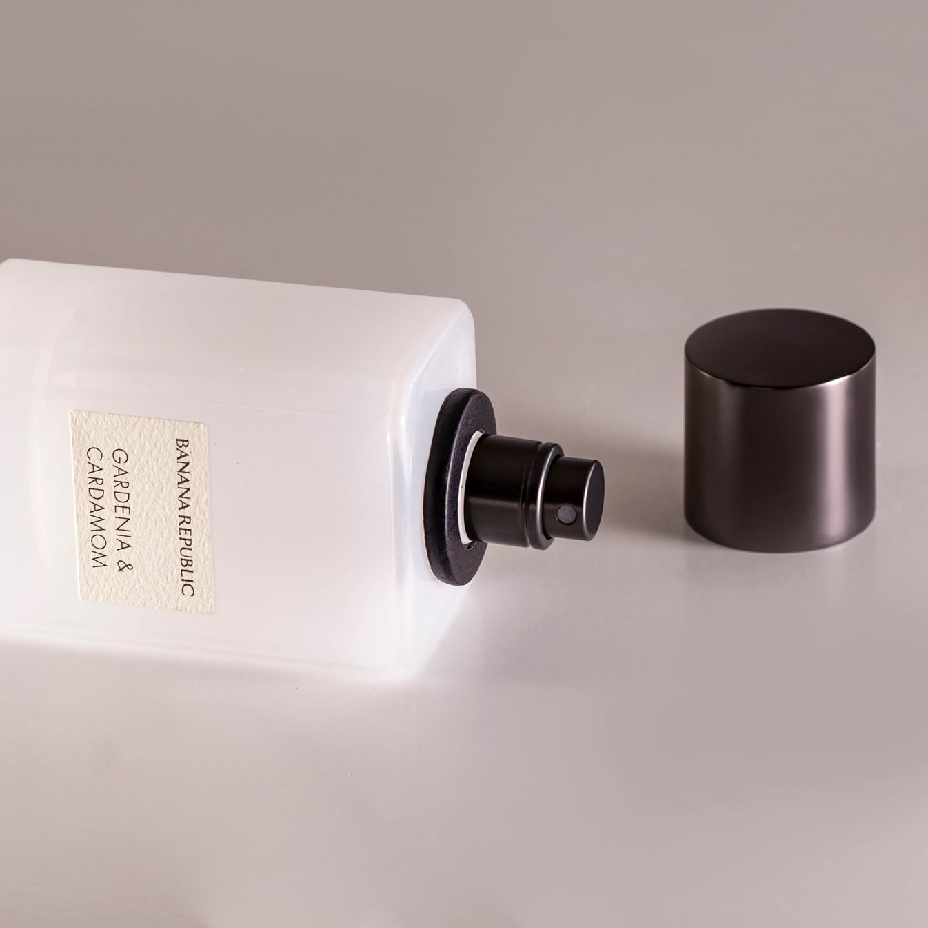 Icon Gardenia & Cardamom Eau de Parfum By Banana Republic