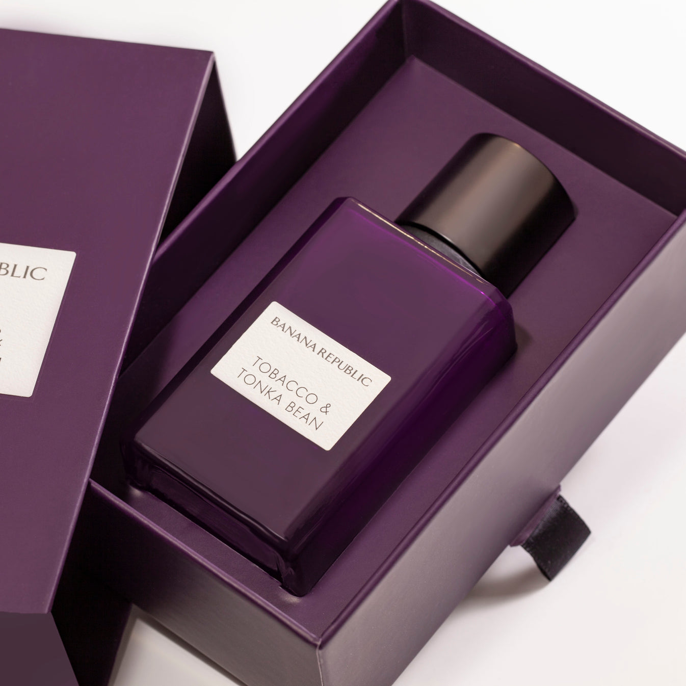 Icon Tobacco & Tonka Bean Eau de Parfum By Banana Republic
